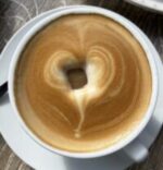 Eine Kaffeetasse von oben.